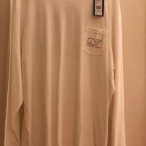 NWT XL VINEYARD VINES T-SHIRT